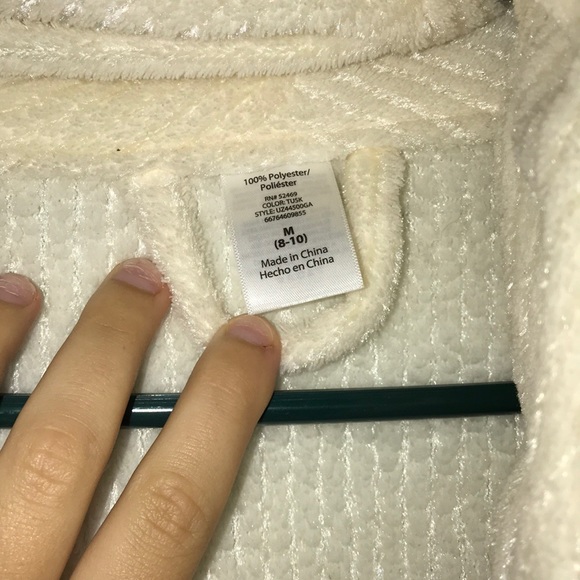 Plush White Robe, Long - Picture 2 of 4